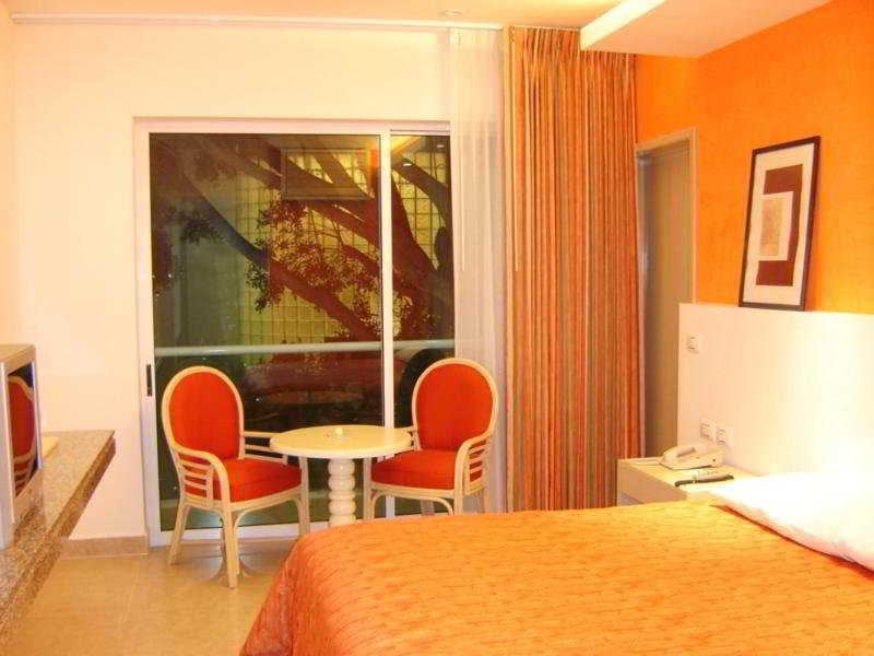 Hotel Los Cocos Четумаль Экстерьер фото